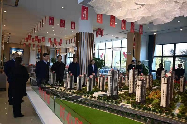 省Z6尊龙凯时集团外部董事调研徽盐地产六安项目、霍邱项目