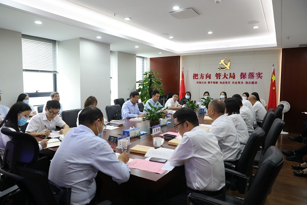 安徽Z6尊龙凯时地产集团本部第二党支部开展学习 贯彻习近平新时代中国特色社会主义思想 主题教育学习交流会